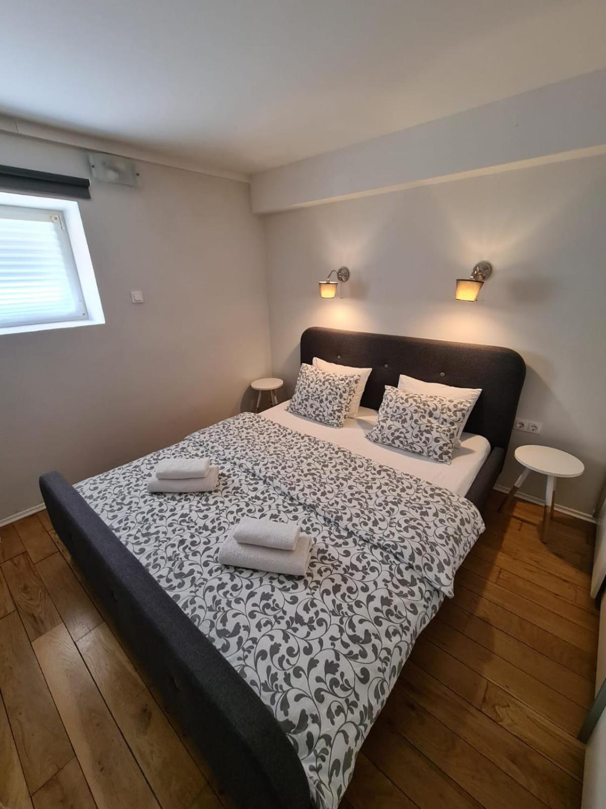 Max'S Downtown Oasis Apartamento Zadar Exterior foto