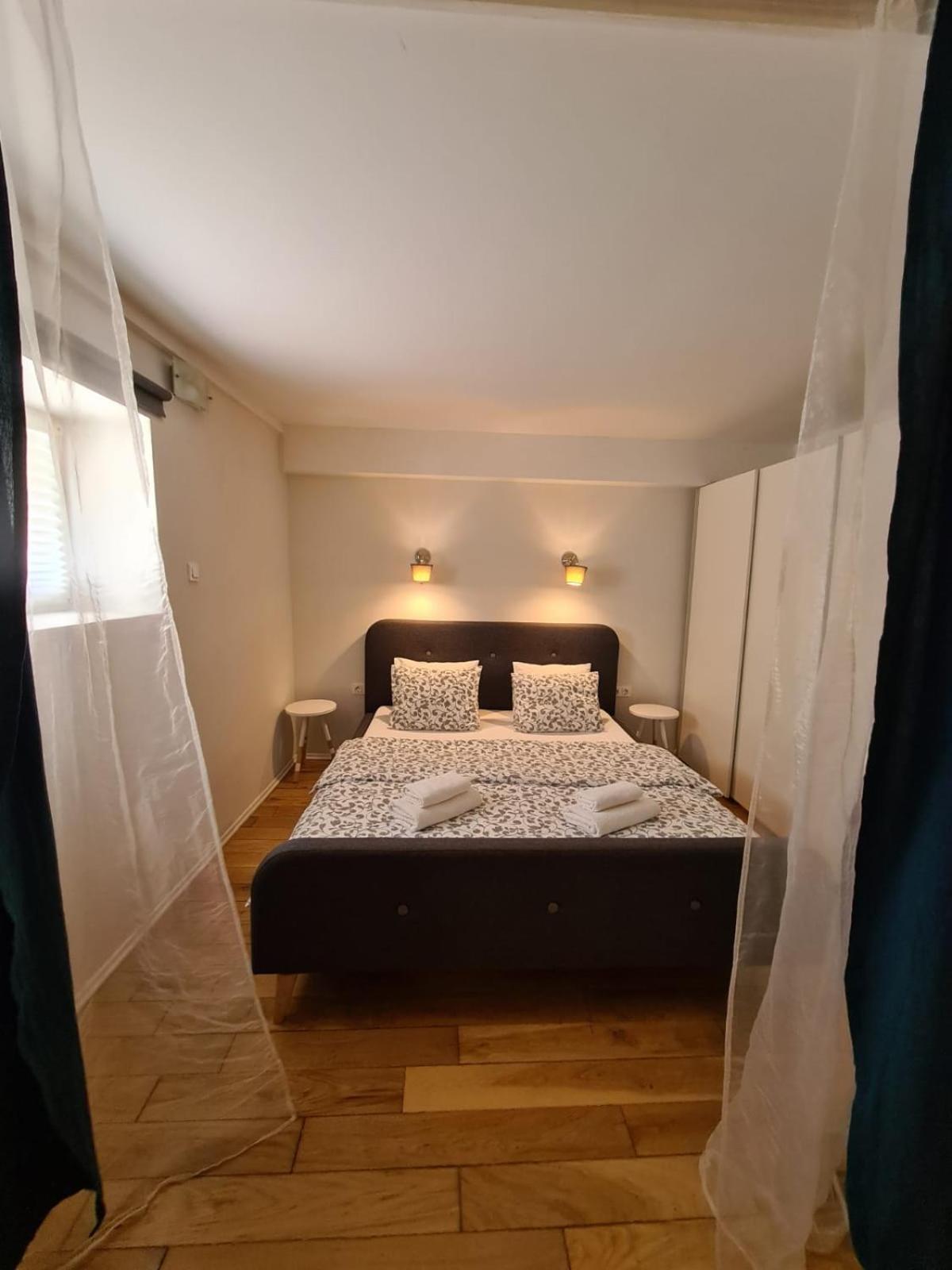 Max'S Downtown Oasis Apartamento Zadar Exterior foto